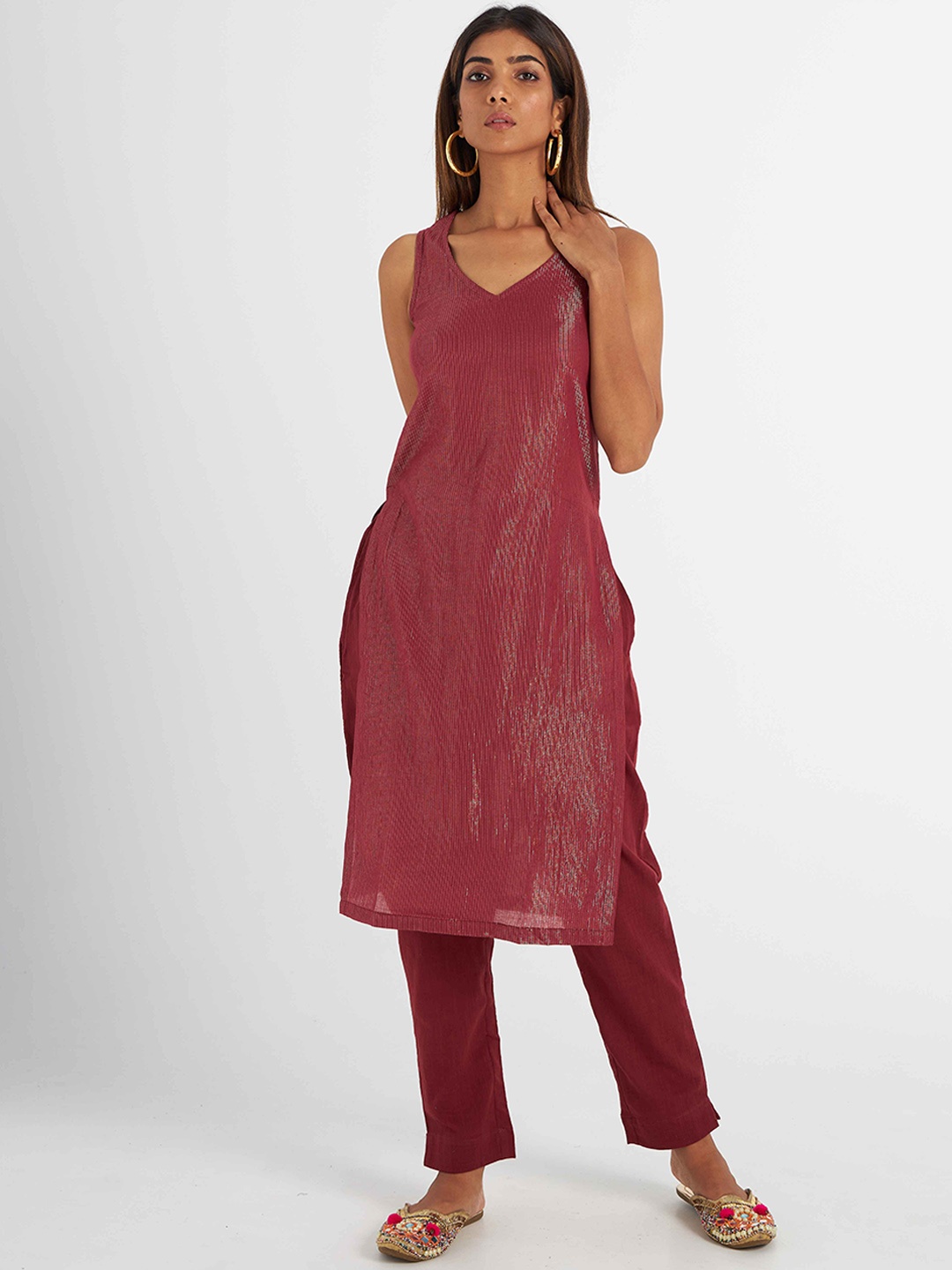 

Suta Women Maroon Striped Kurta with Trousers