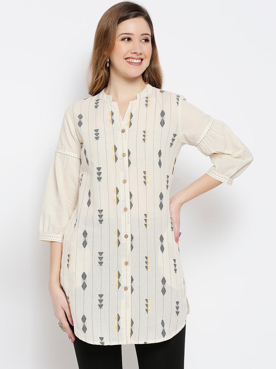 

Ethnicity Women off-White Quirky Embroidered Thread Work Kurta