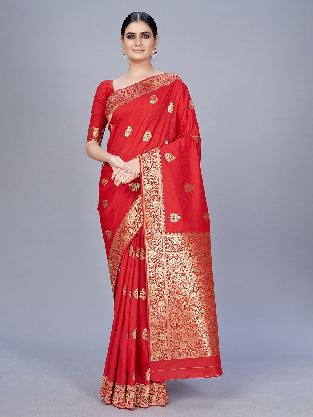 

MONJOLIKA FASHION Red & Gold-Toned Woven Design Zari Silk Blend Banarasi Saree