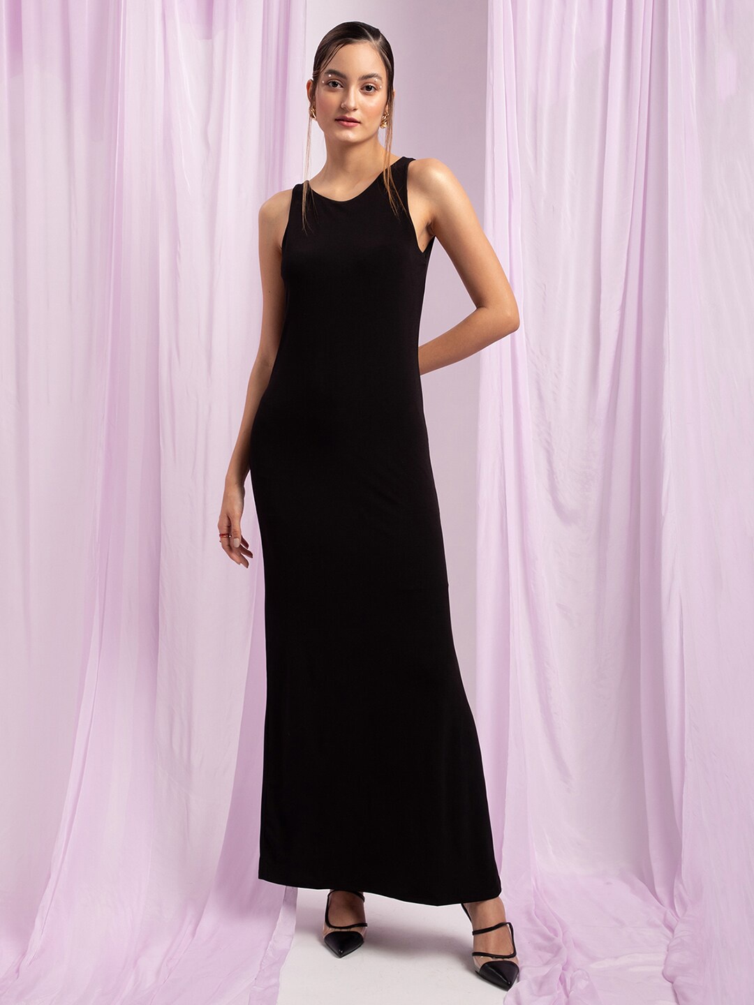 

KENDALL & KYLIE Black Maxi Dress