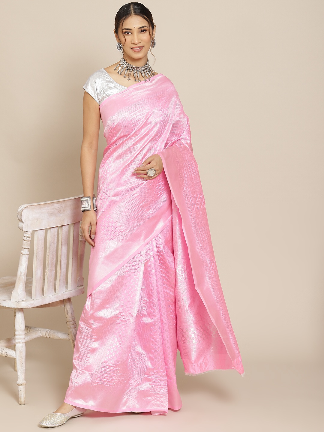 

Warthy Ent Pink Ethnic Motifs Zari Silk Blend Kanjeevaram Saree