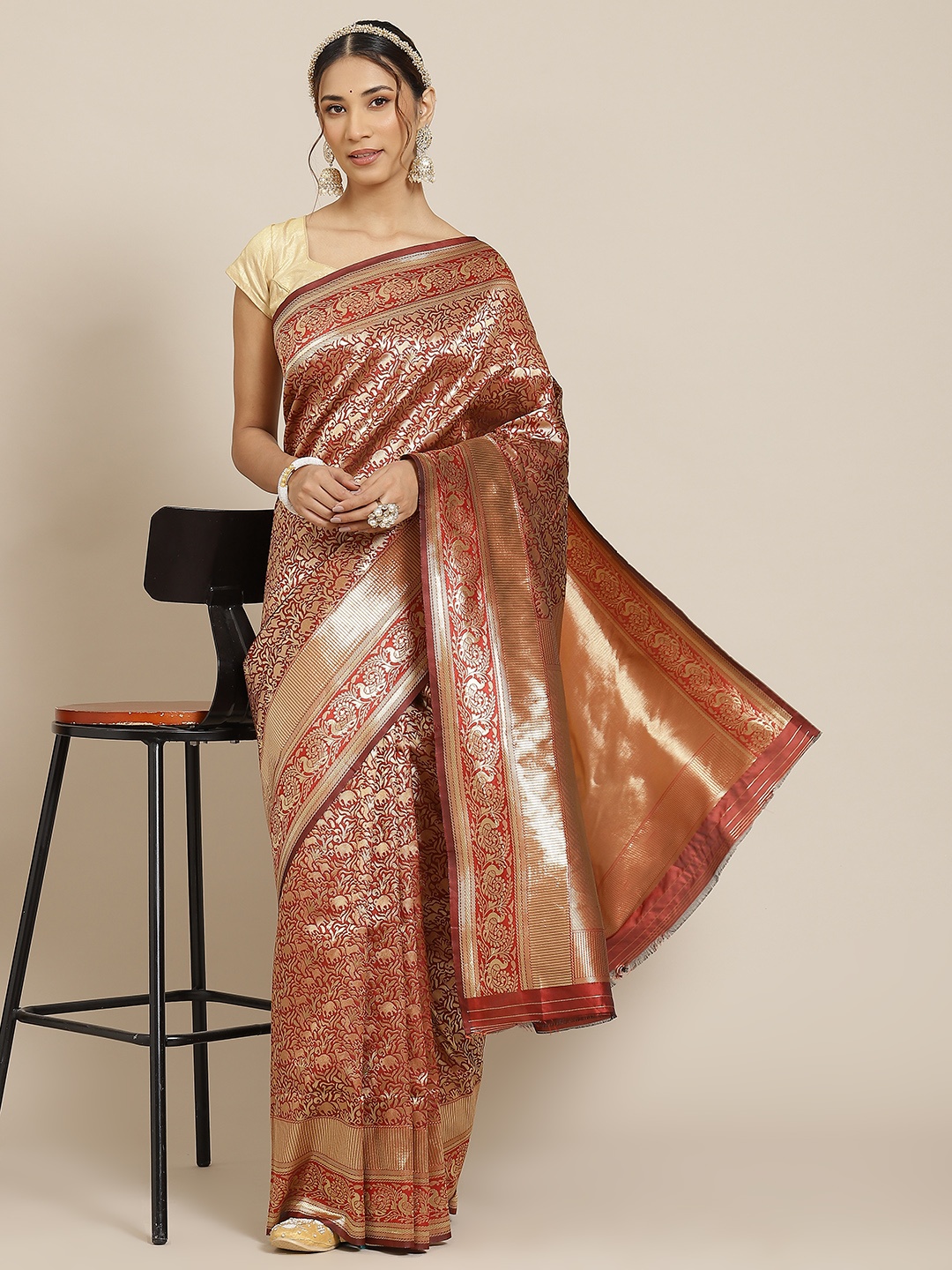 

Warthy Ent Maroon & Golden Ethnic Motifs Woven Design Art Silk Kanjeevaram Saree