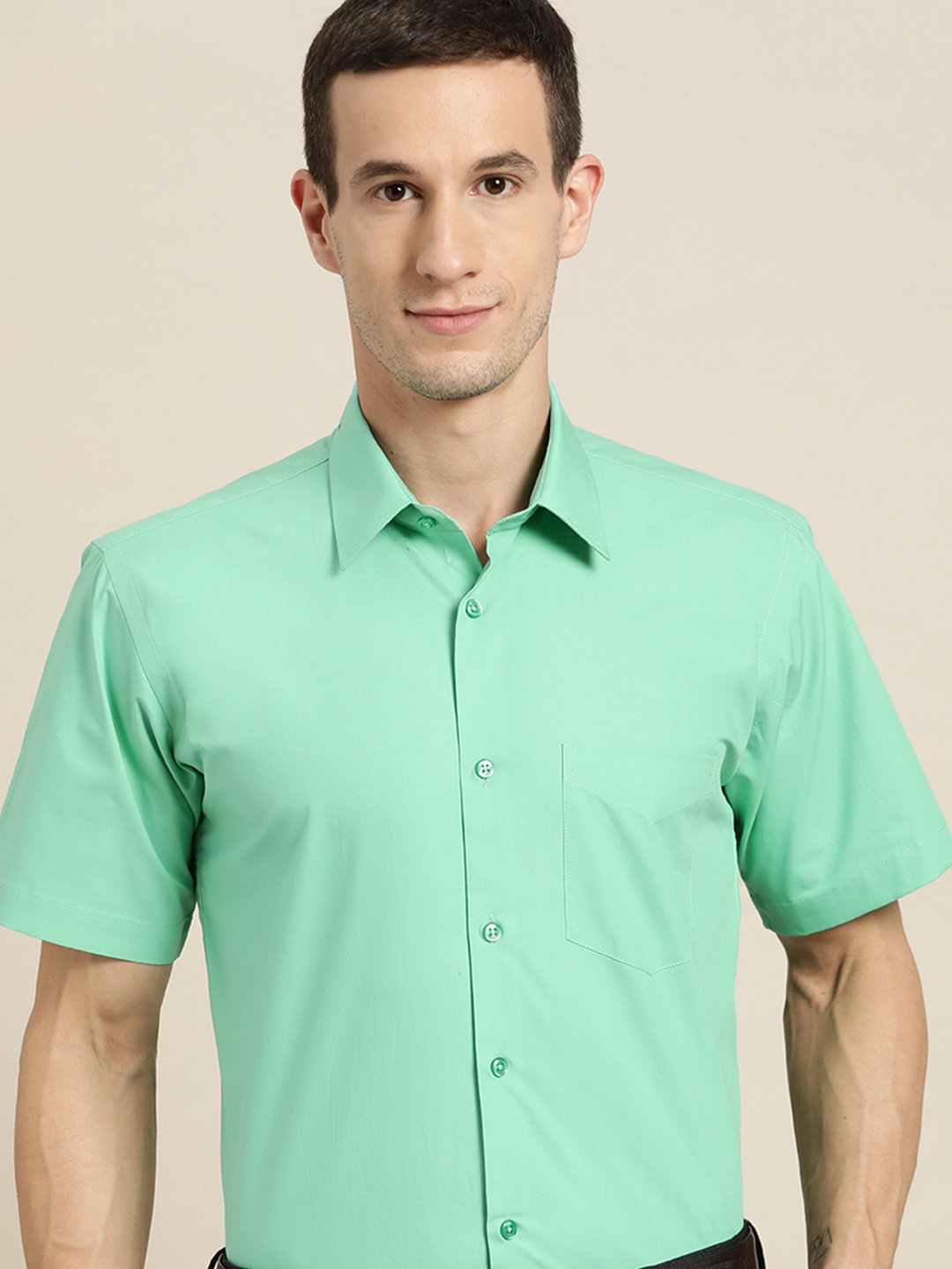 

Hancock Men Green Solid Pure Cotton Slim Fit Formal Shirt