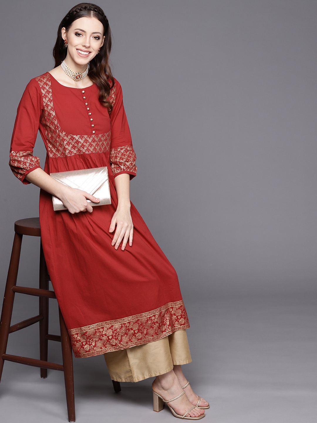 

Varanga Women Red & Gold-Toned Ethnic Motifs Yoke Design Kurta