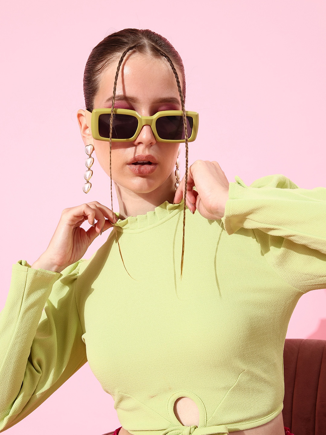 

KASSUALLY Green Solid Twist & Knot Top