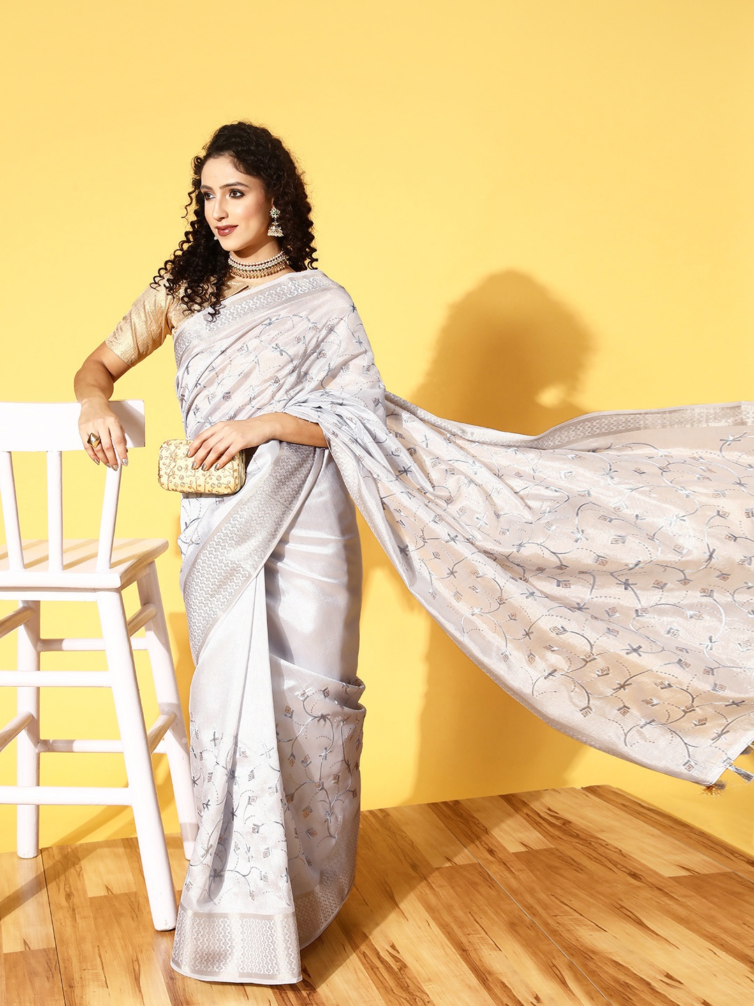 

Mitera Floral Saree with Embroidered Border, Grey