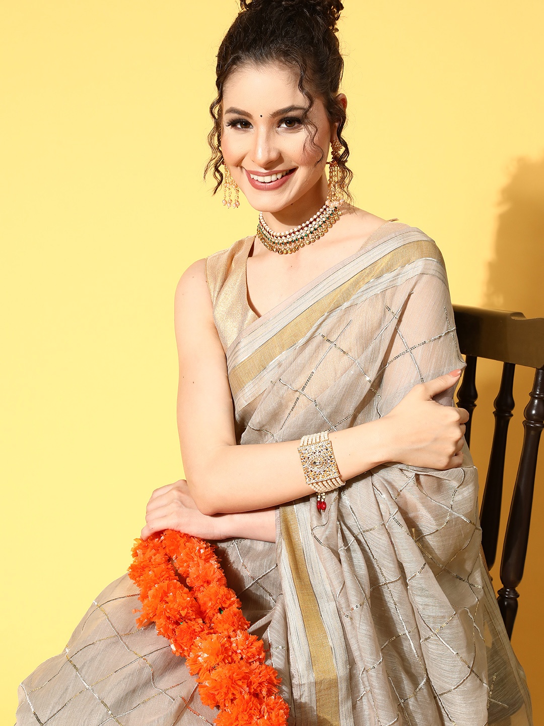 

Mitera Geometric Saree with Embellished Border, Grey