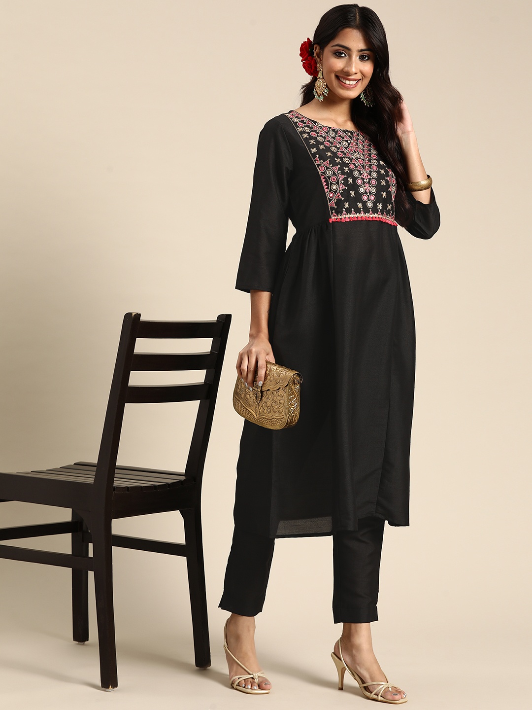 

Sangria Women Black Ethnic Motifs Embroidered Mirror Work Kurti with Trousers