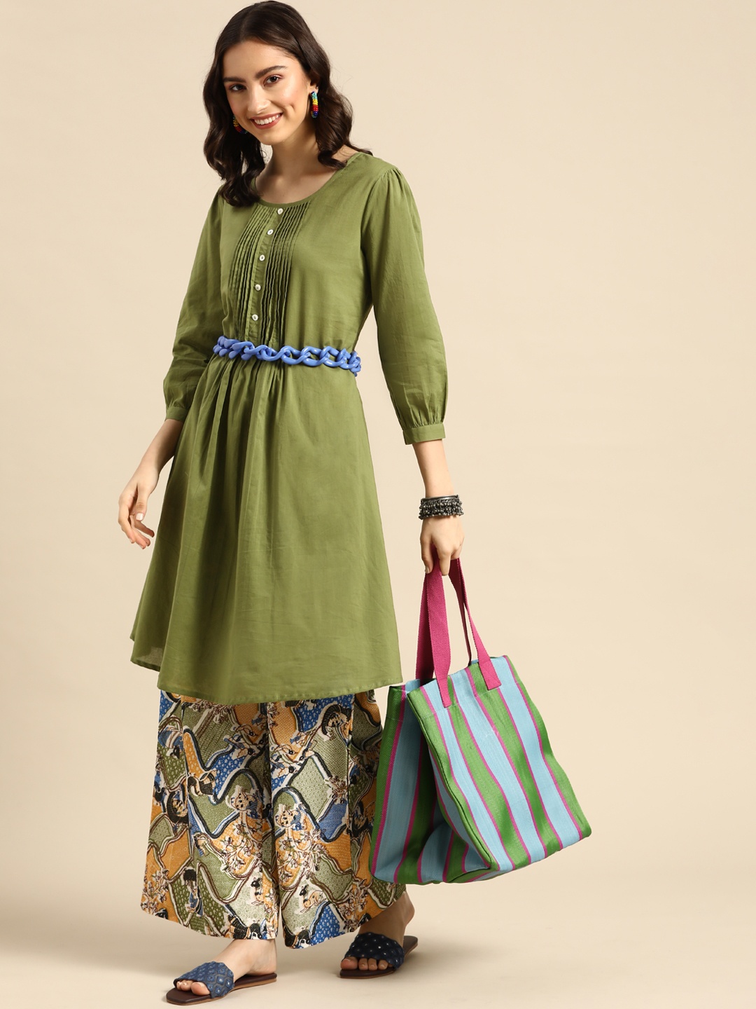

Sangria Women Olive Green & Blue Solid Pure Cotton Kurta with Palazzos
