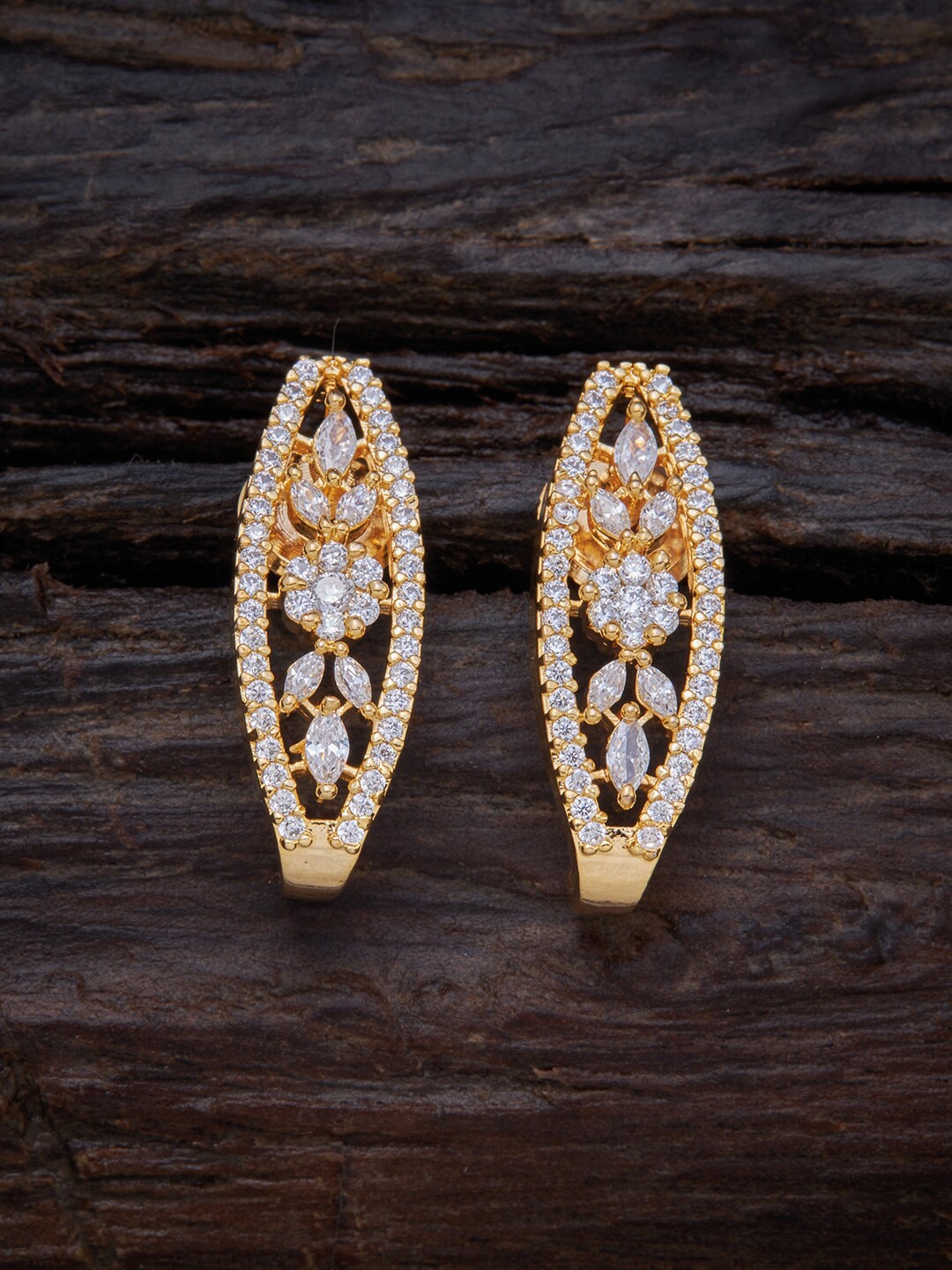 

Kushal's Fashion Jewellery White Contemporary Studs Earrings