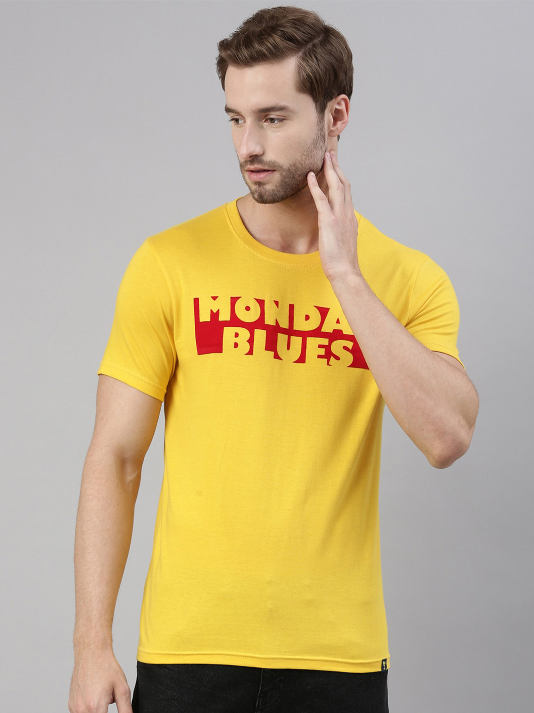 

Joven Men Yellow Pure Cotton T-Shirt