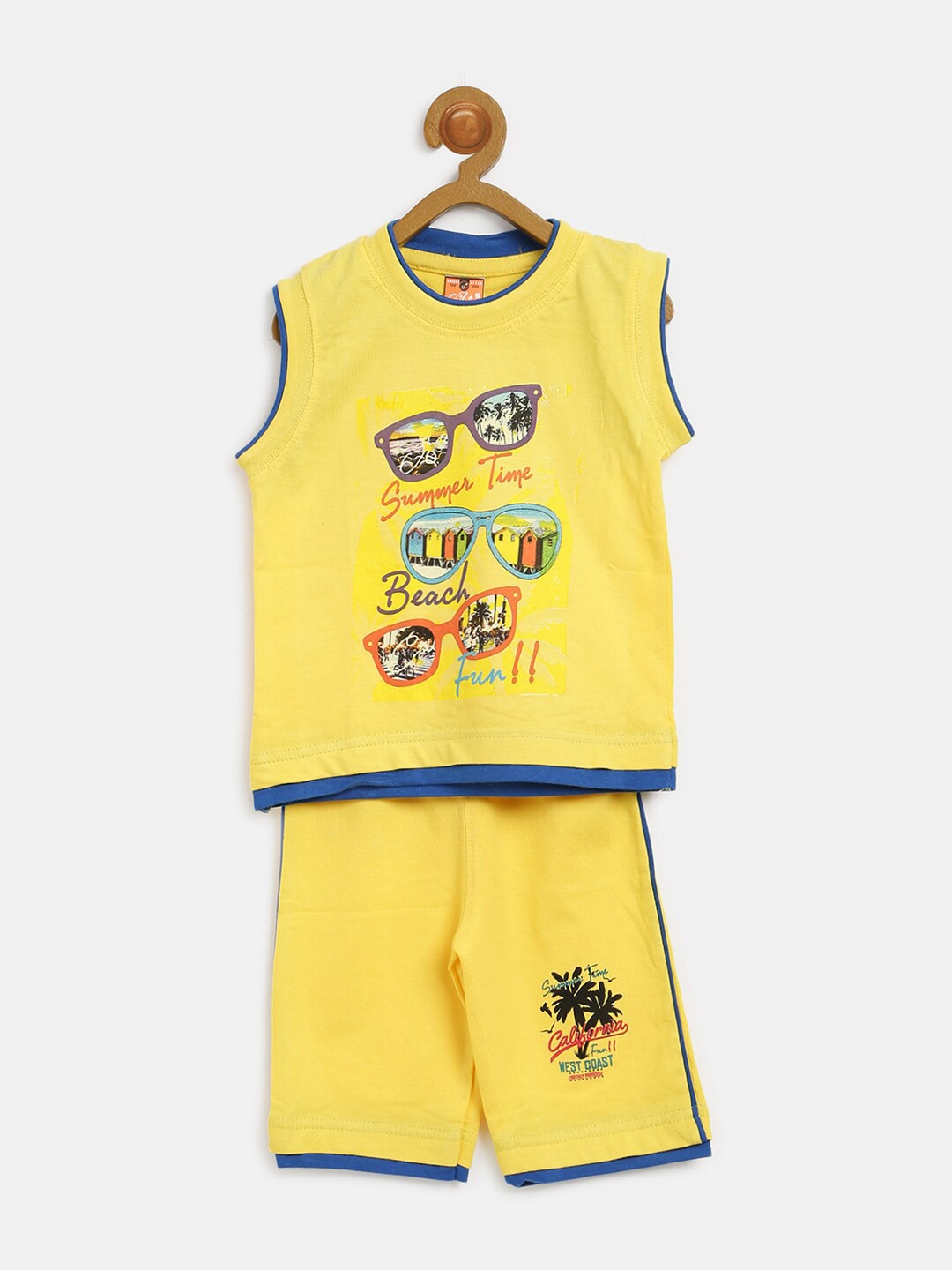 

V2 Value & Variety Boys Yellow Printed T-shirt with Shorts