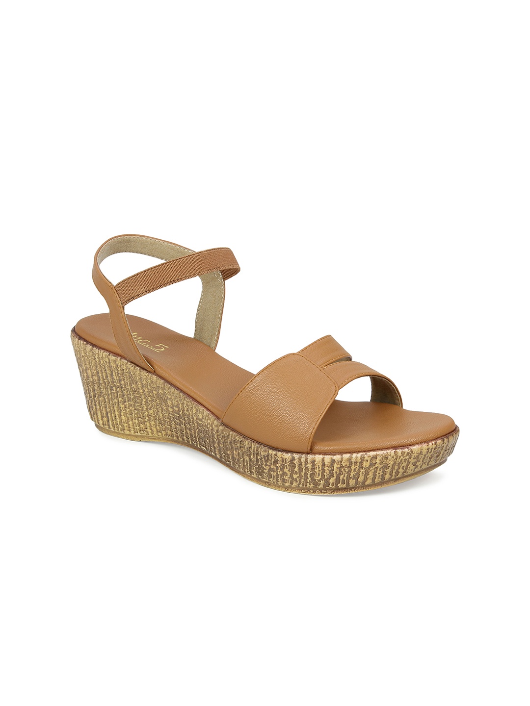 

Inc 5 Tan Wedge Heels