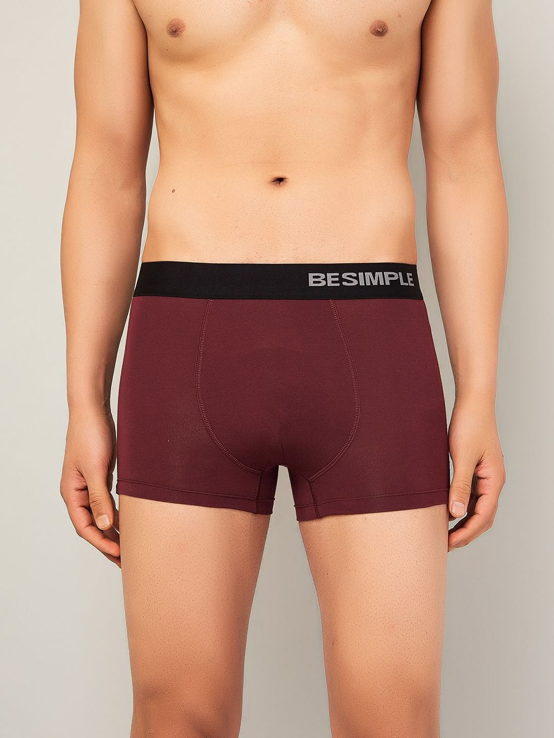 

BESIMPLE Men Maroon Solid Trunk 1BSClubW