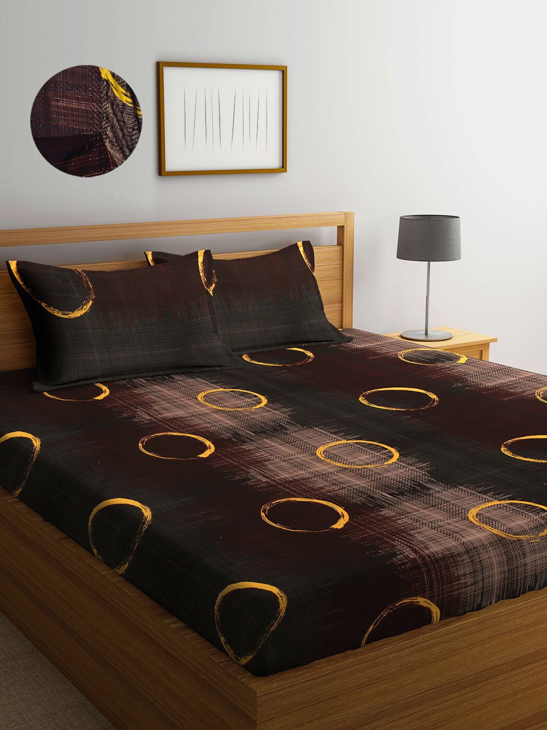 

Arrabi Brown & Yellow Geometric 300 TC King Bedsheet with 2 Pillow Covers