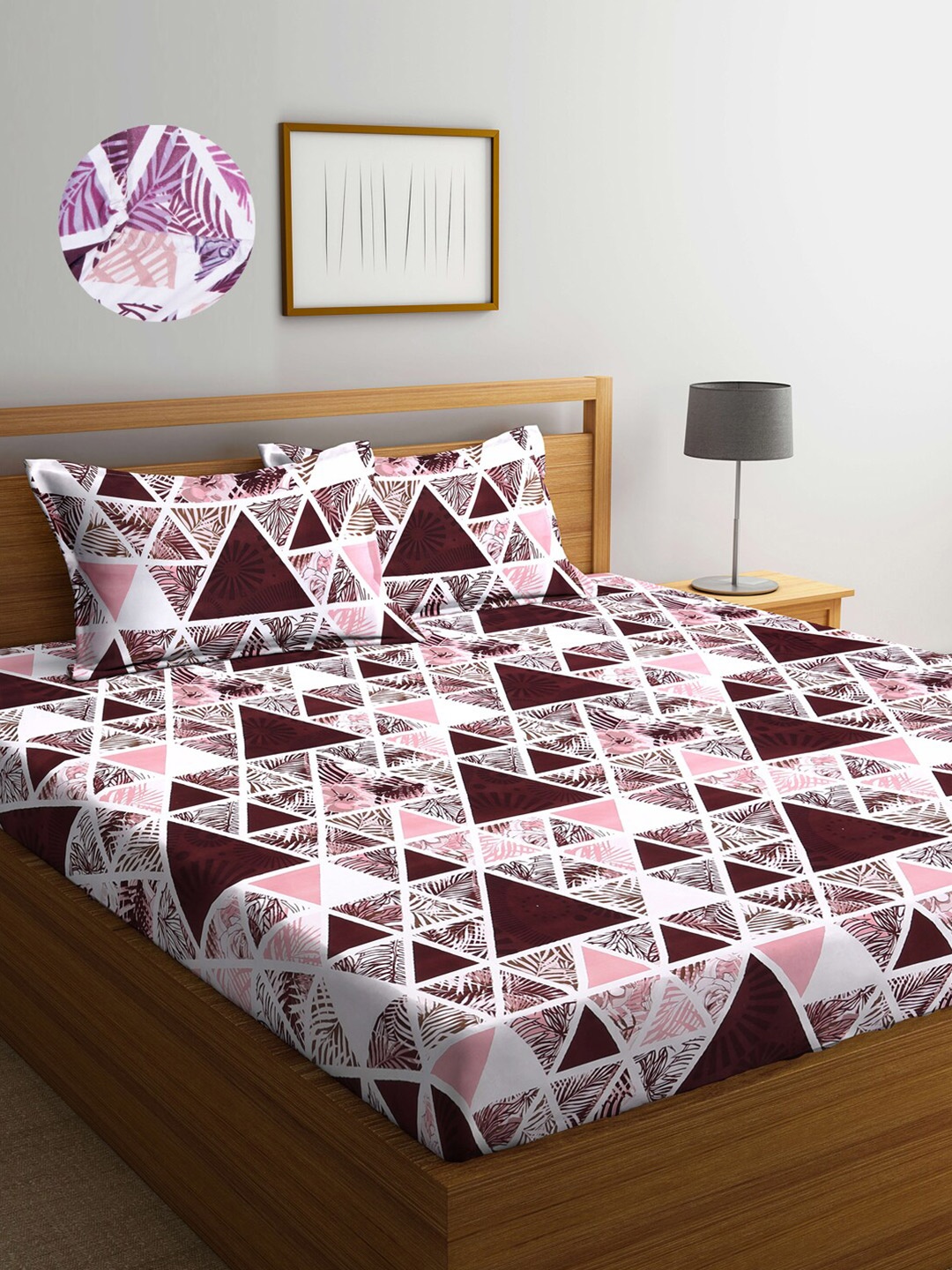 

Arrabi Brown & White Geometric 300 TC King Bedsheet with 2 Pillow Covers