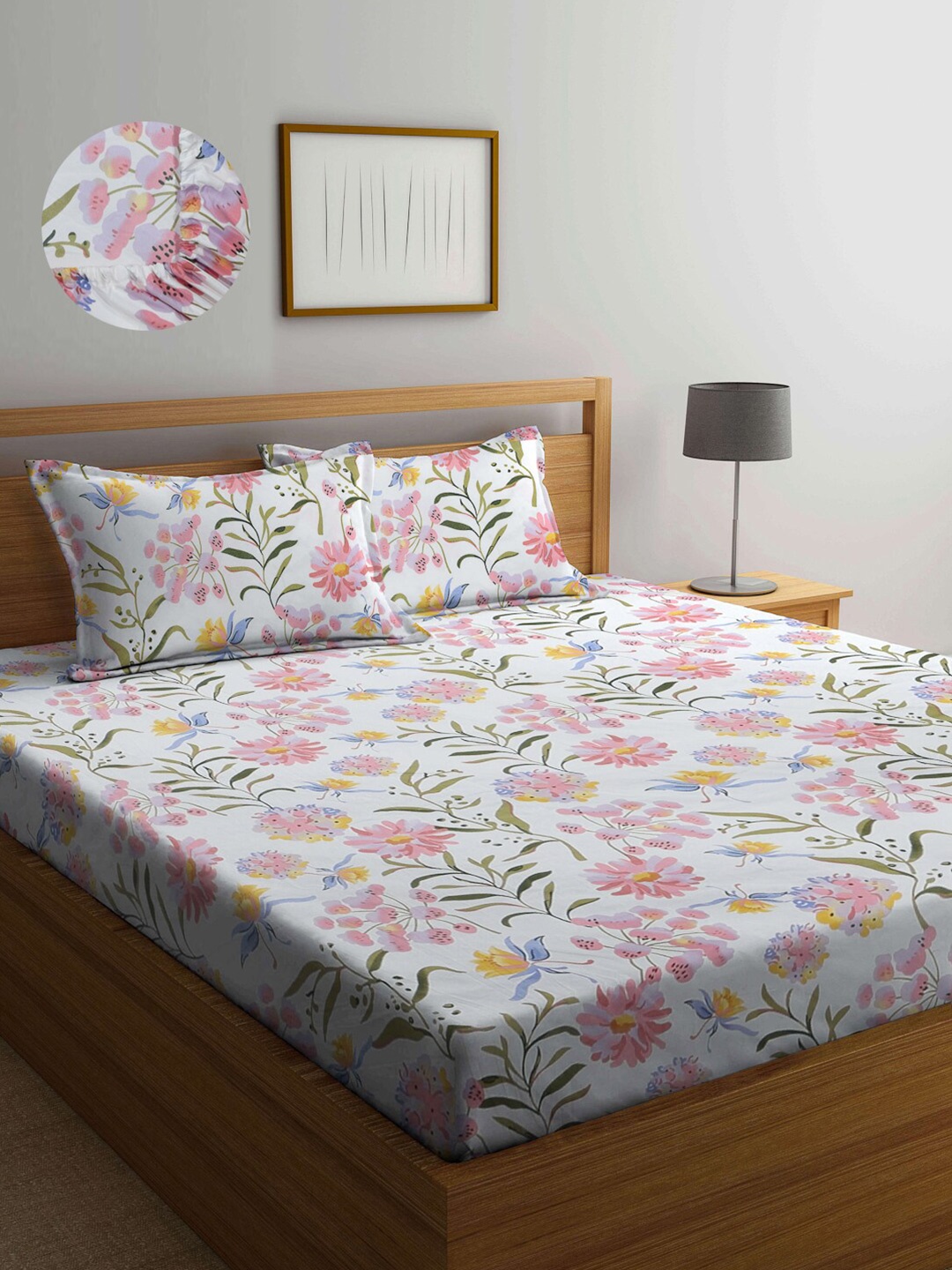 

Arrabi White & Pink Floral 300 TC King Bedsheet with 2 Pillow Covers