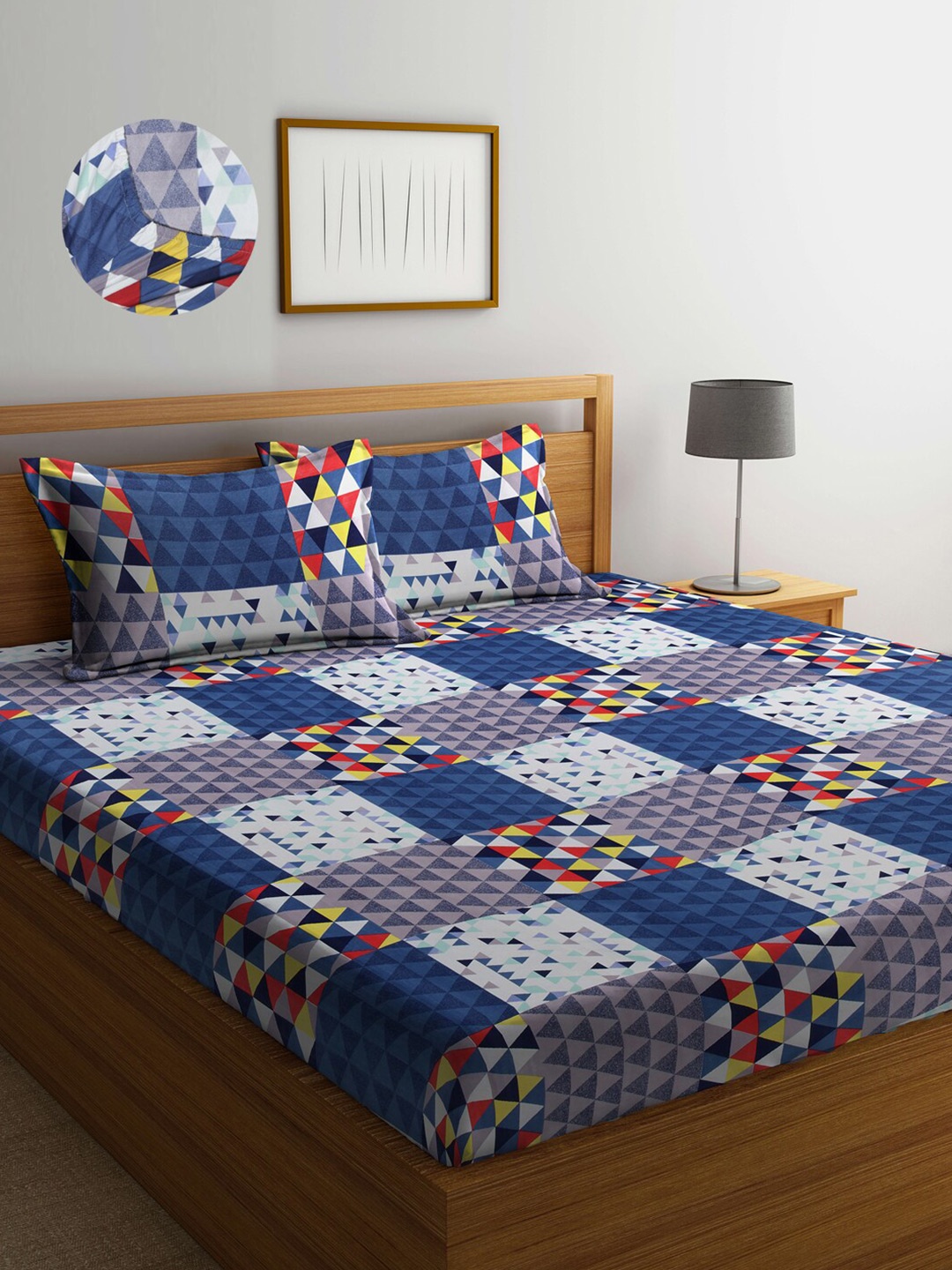 

Arrabi Blue & White Geometric 300 TC King Bedsheet with 2 Pillow Covers