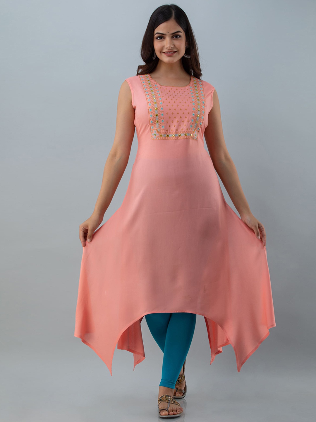 

KIMAYRA Women Pink Yoke Design Kurta