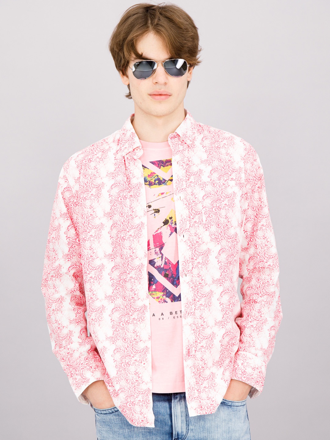 

FREESOUL Men Off White Floral Printed Casual Shirt