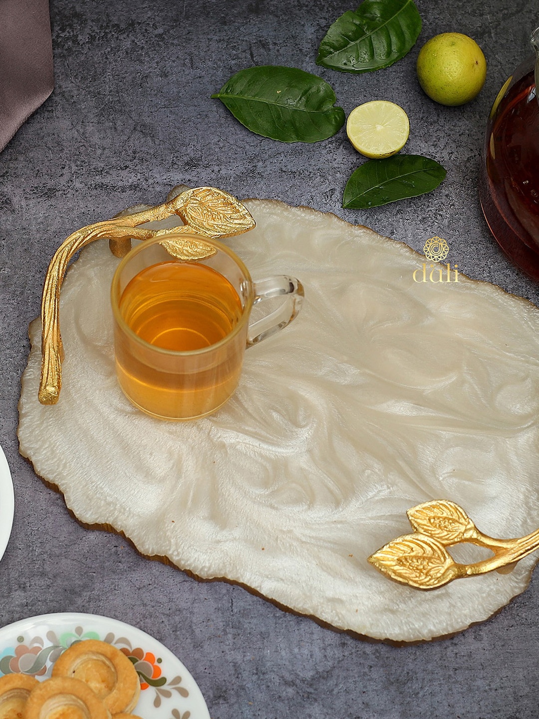 

DULI Cream & Gold-Colored Resin Serving Tray