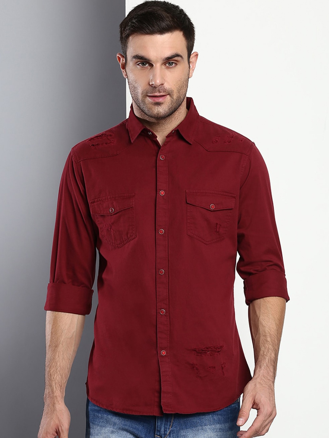 

Dennis Lingo Men Maroon Slim Fit Casual Shirt