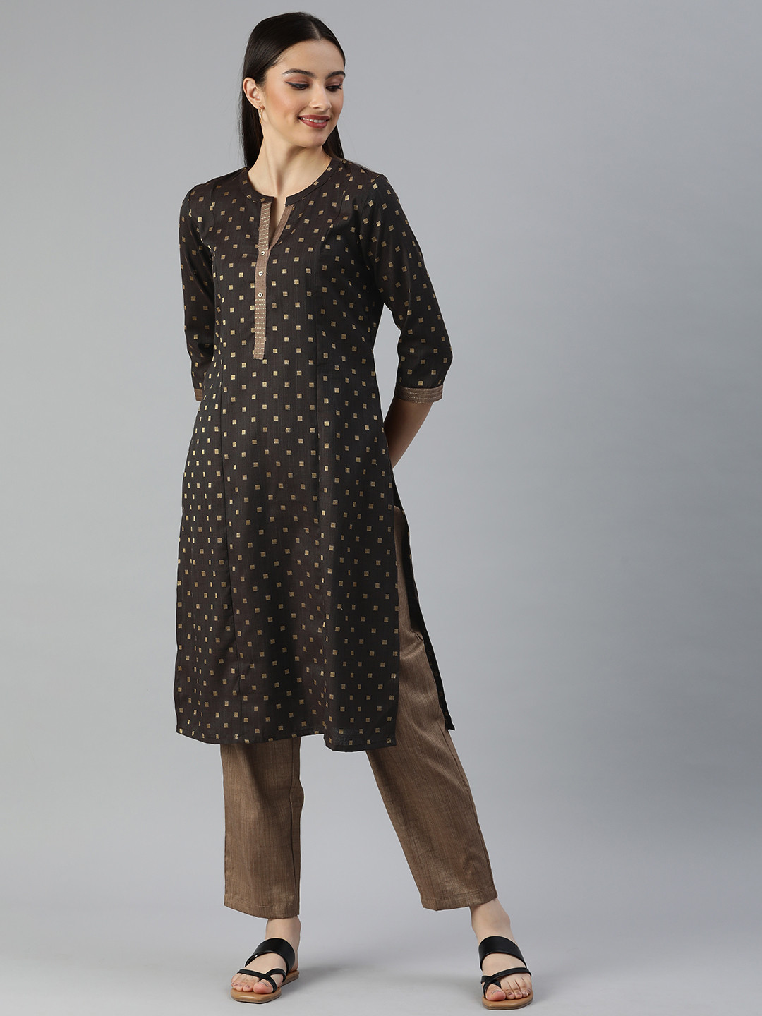 

ETIQUETTE Women Brown Thread Work Kurta with Trousers