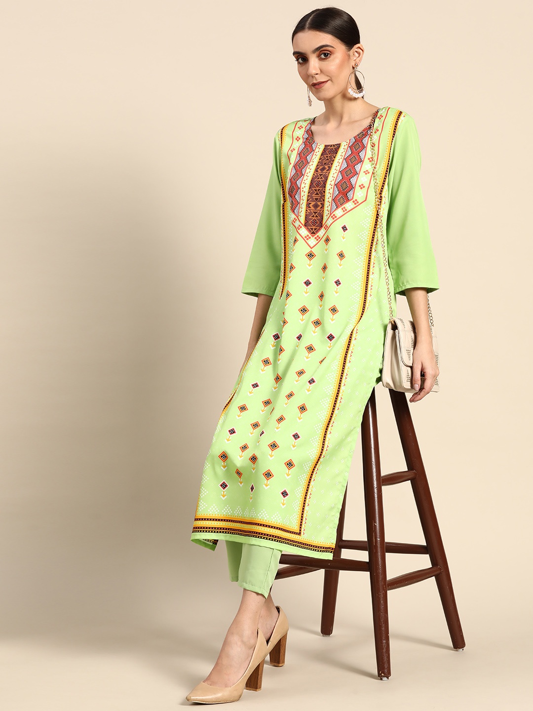

all about you Women Green & Rust Brown Geometric Printed Crepe Kurta