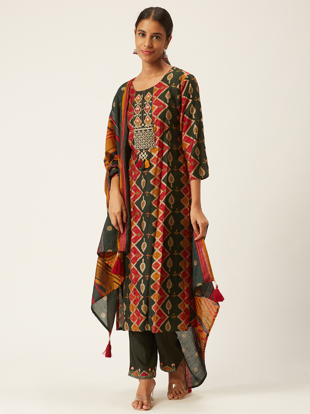 

ZOLA Women Green Empire Kurti with Churidar & With Dupatta