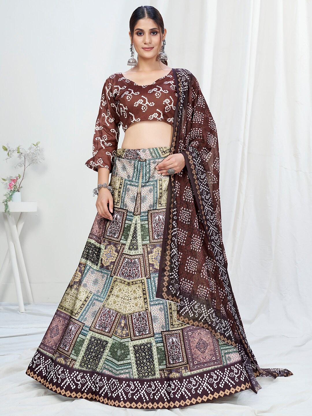 

WHITE FIRE Brown & White Printed Semi-Stitched Lehenga & Unstitched Blouse With Dupatta