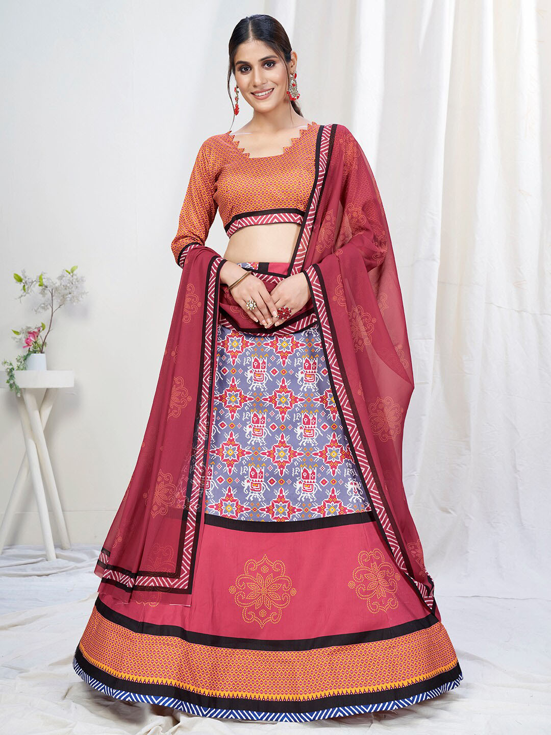 

WHITE FIRE Lavender & Blue Printed Semi-Stitched Lehenga & Unstitched Blouse With Dupatta