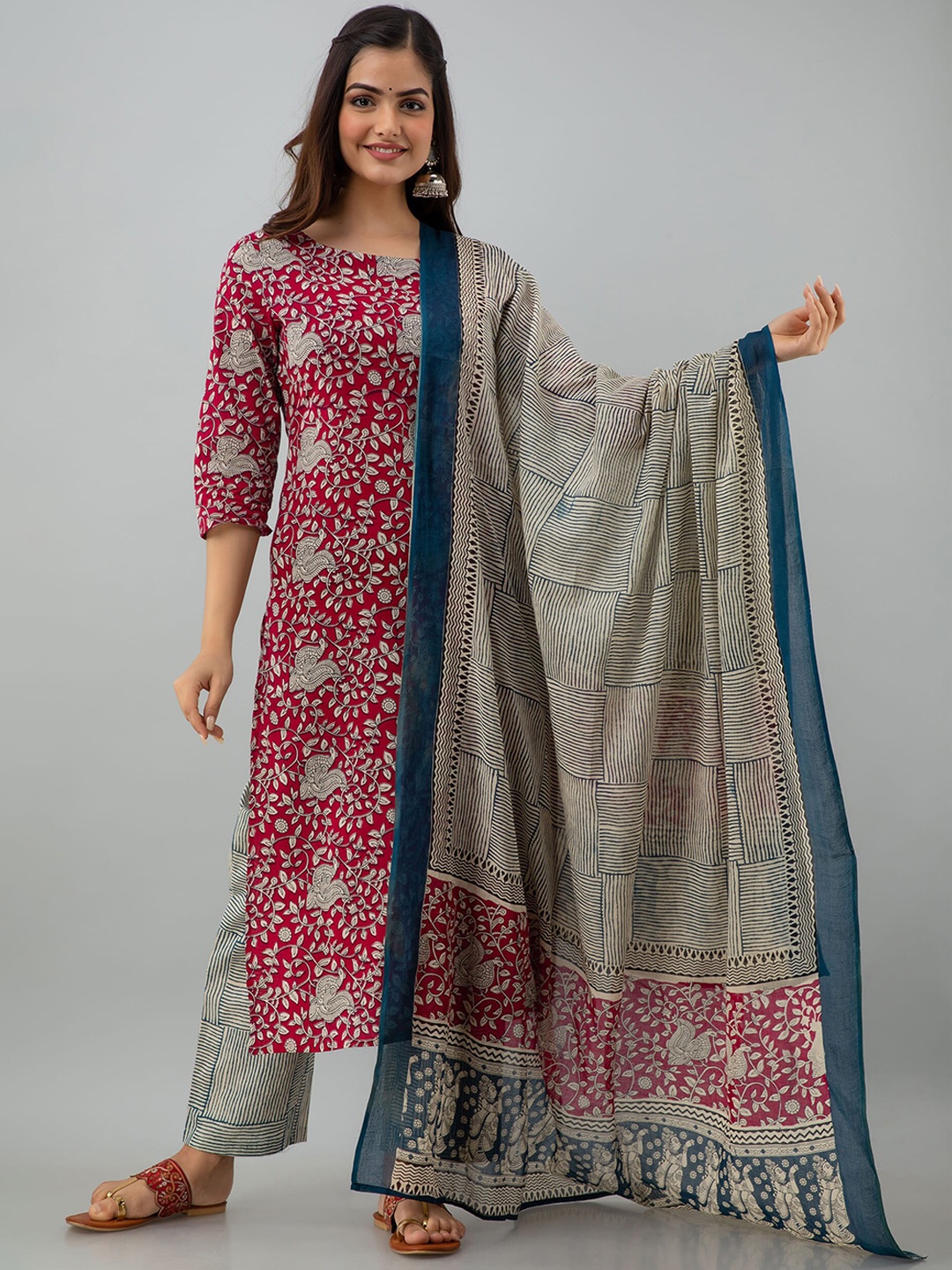 

KIMAYRA Women Pink Floral Printed Empire Pure Cotton Kurta with Trousers & With Dupatta