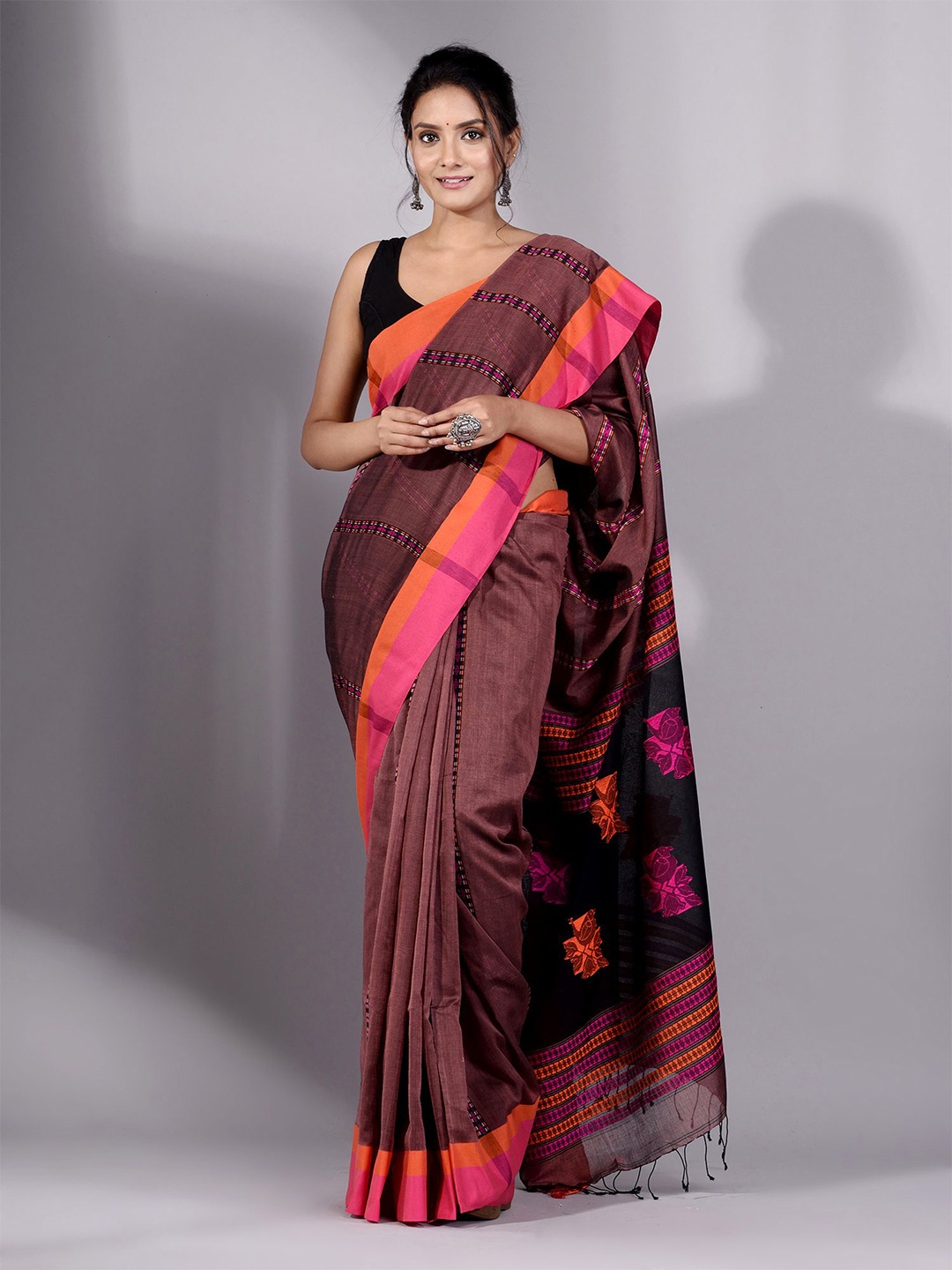 

Charukriti Brown & Olive Green Woven Design Pure Cotton Saree