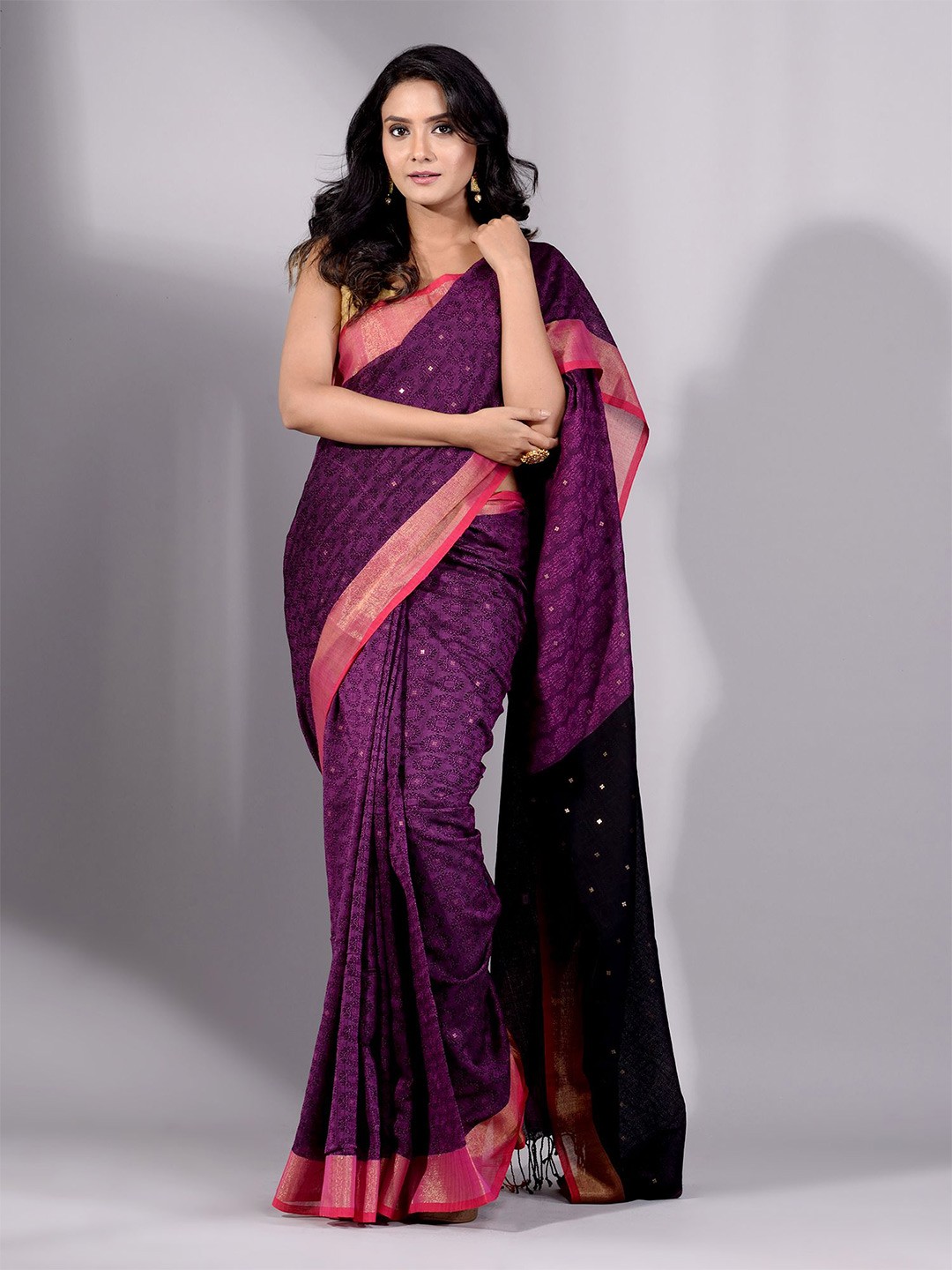 

Charukriti Violet & Purple Woven Design Pure Cotton Saree