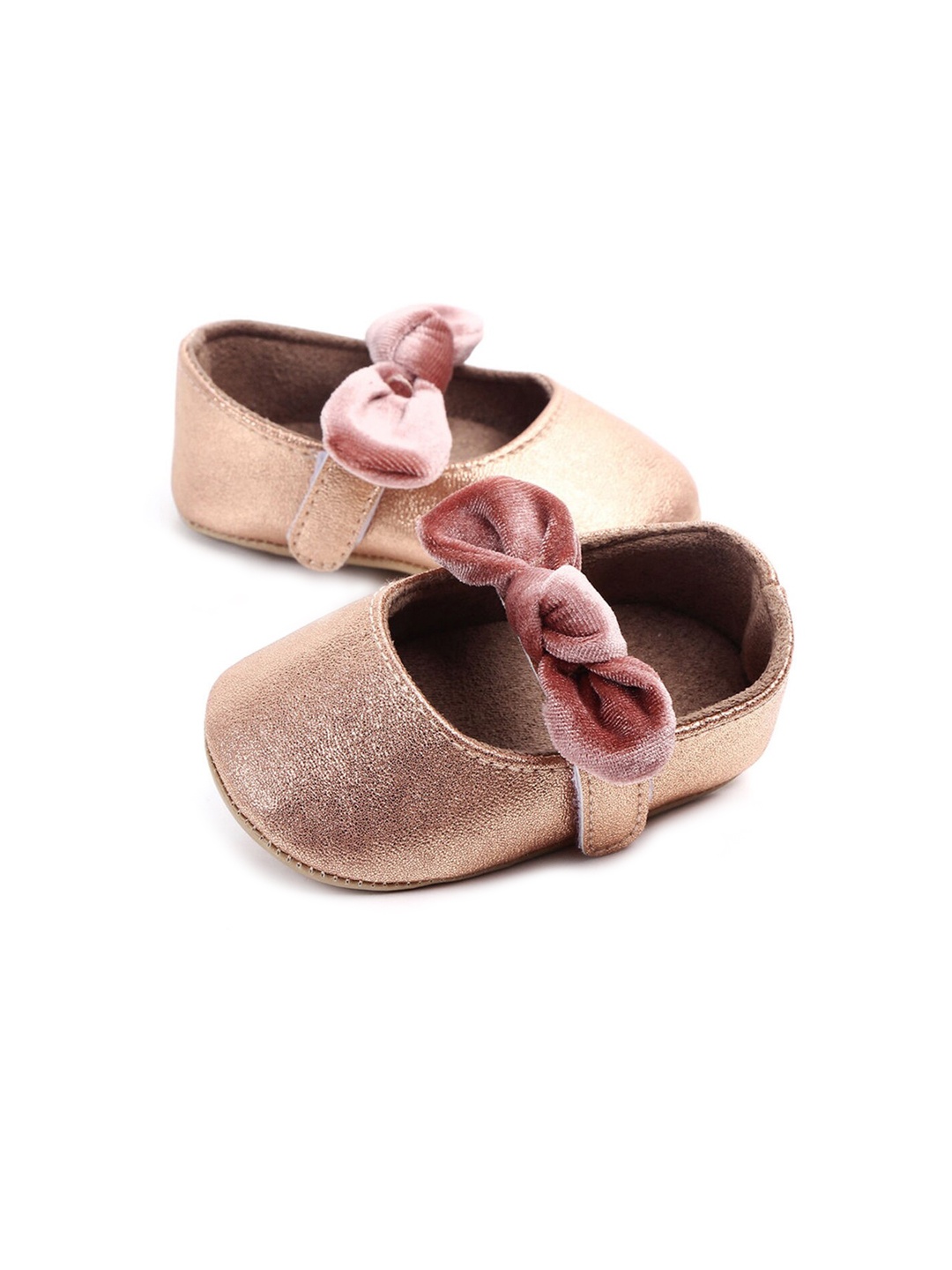 

Hopscotch Girls Gold-Toned Ballerinas with Bows Flats