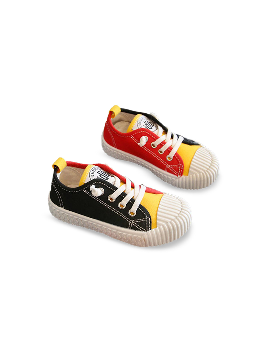 

Hopscotch Boys Black Colourblocked Flatforms