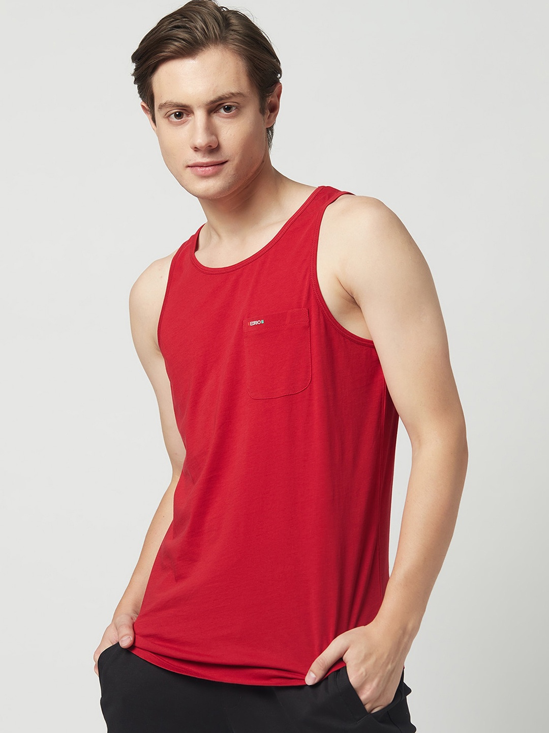 

EDRIO Men Red Solid Cotton Tank Vest SEDM1AQXX002S04