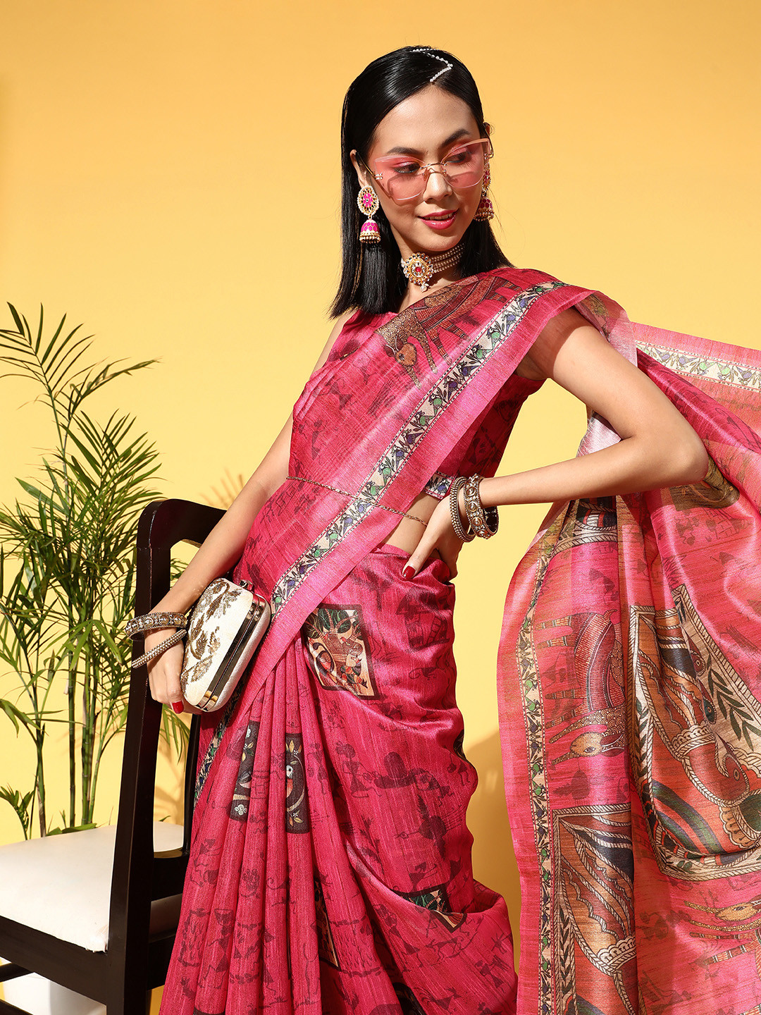 

Saree mall Ethnic Motifs Saree With Solid Border, Pink