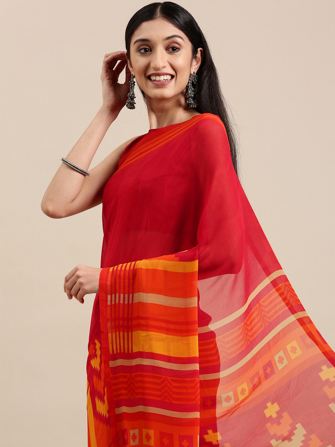 

Shaily Red Geometric Print Saree With Unstitched Blouse