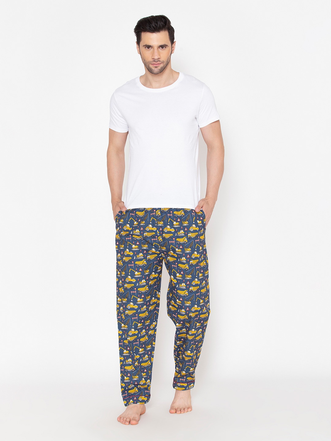 

Fluffalump Men Navy Blue & White Night suit