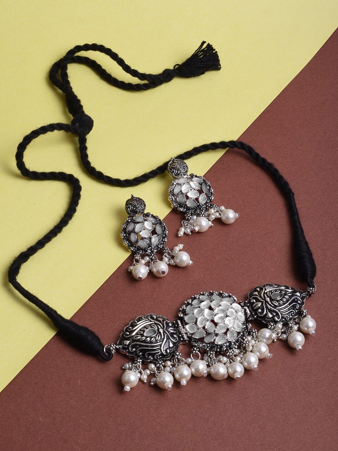 

STEORRA JEWELS Silver-Plated White Kundan Studded & Beaded Oxidized Jewellery Set