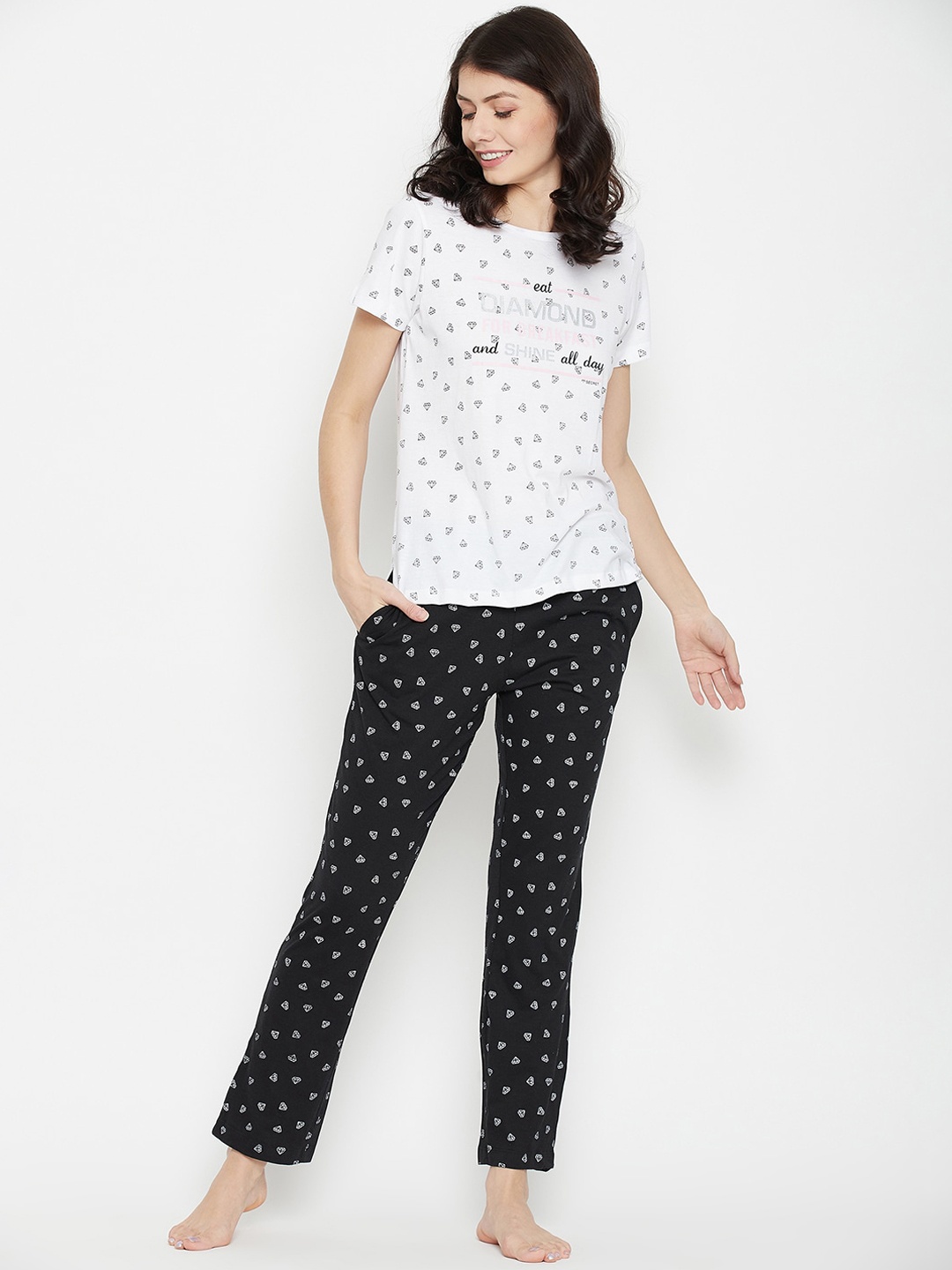

MADAME M SECRET Women Off White Printed Night suit