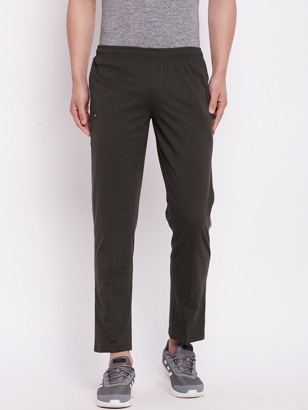 

Camey Men Olive Green Solid Cotton Track Pants