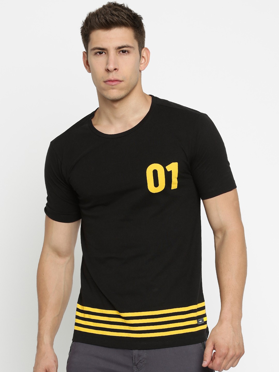 

HRX by Hrithik Roshan Men Black Round Neck Pure Cotton T-shirt