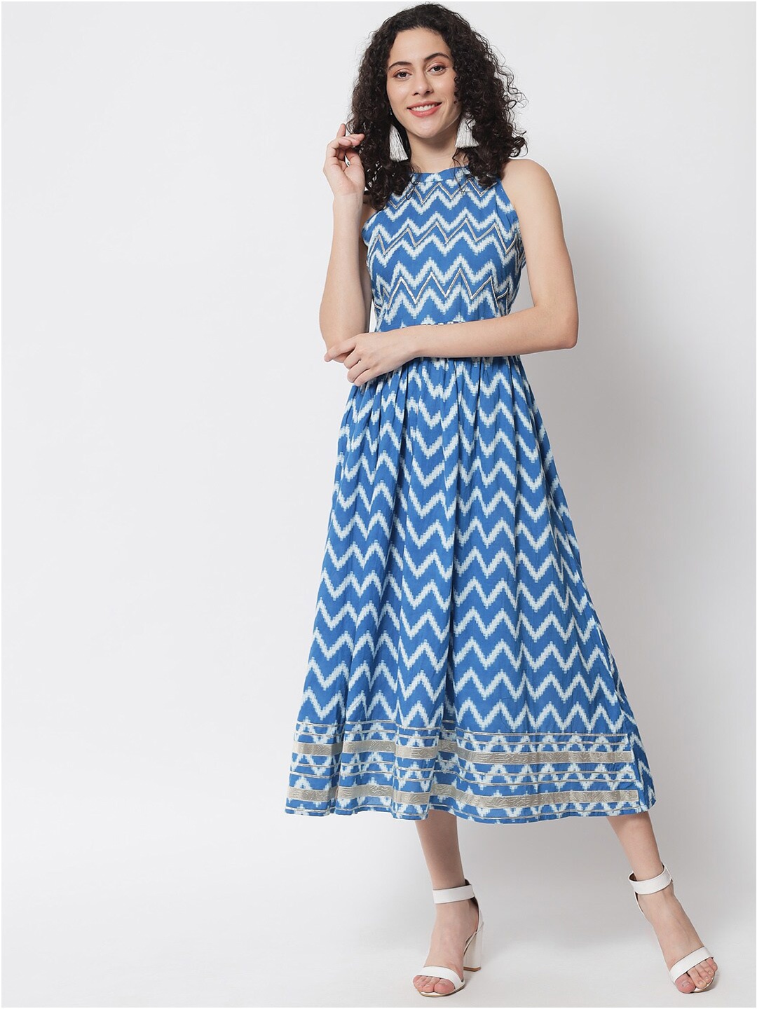 

Meeranshi Turquoise Blue Ethnic Motifs Midi Dress