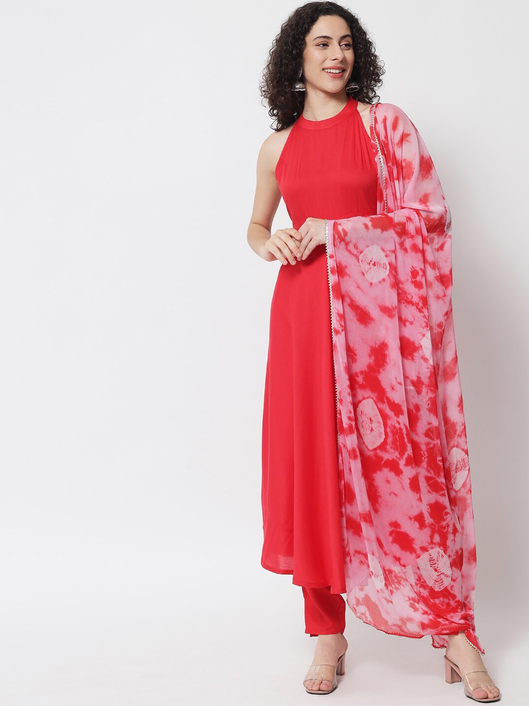 

Meeranshi Women Red Empire Gotta Patti Kurta with Trousers