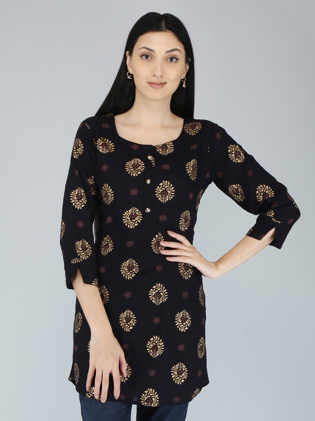 

KALINI Navy Blue Print Longline Top