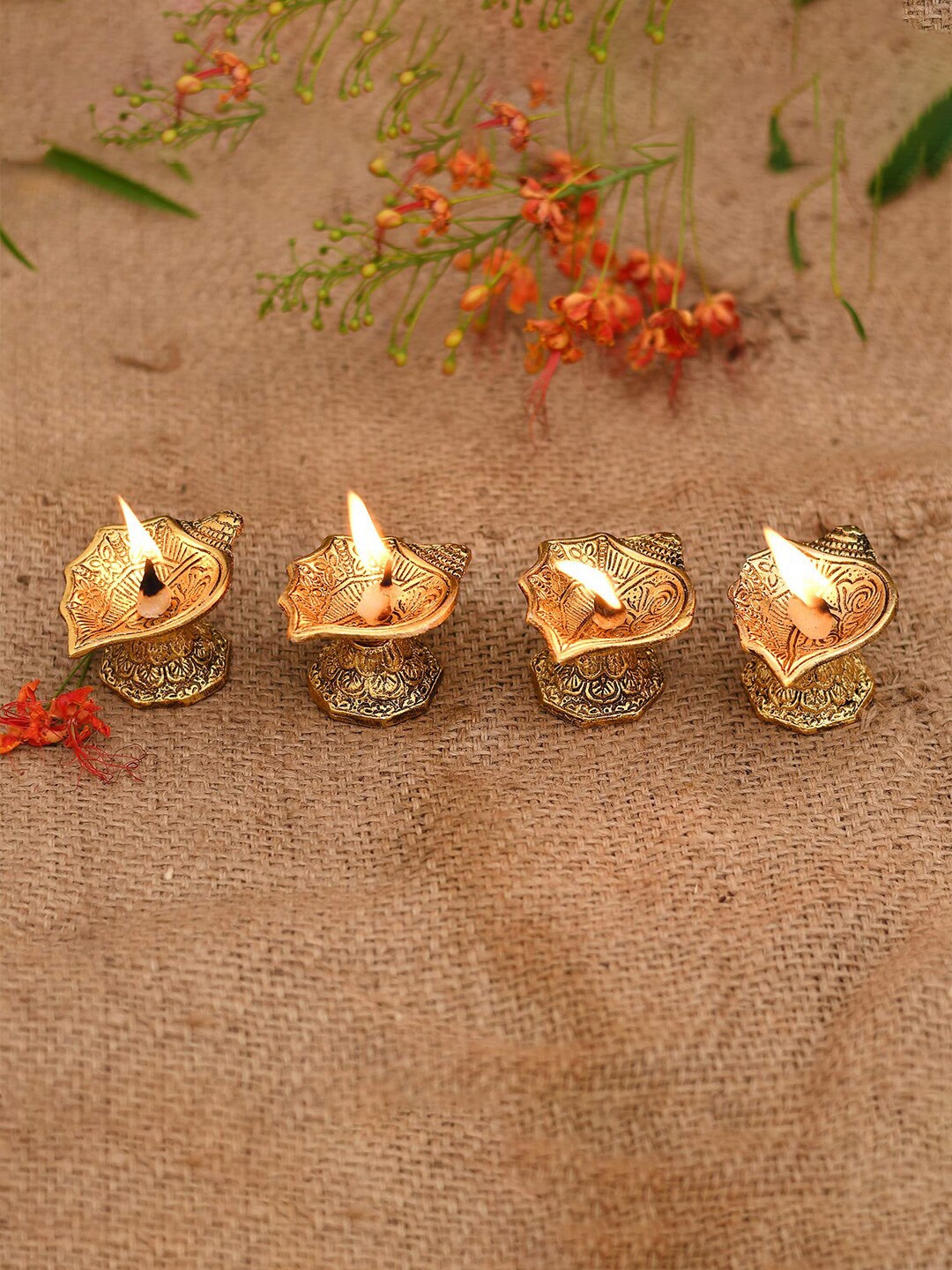 

Craftvatika Set of 4 Gold Toned Metal Kuber Diya