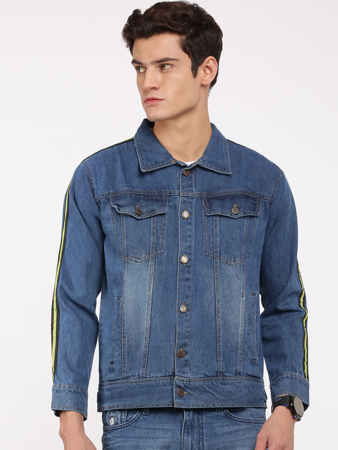 

VOXATI Men Blue Washed Denim Jacket with Embroidered