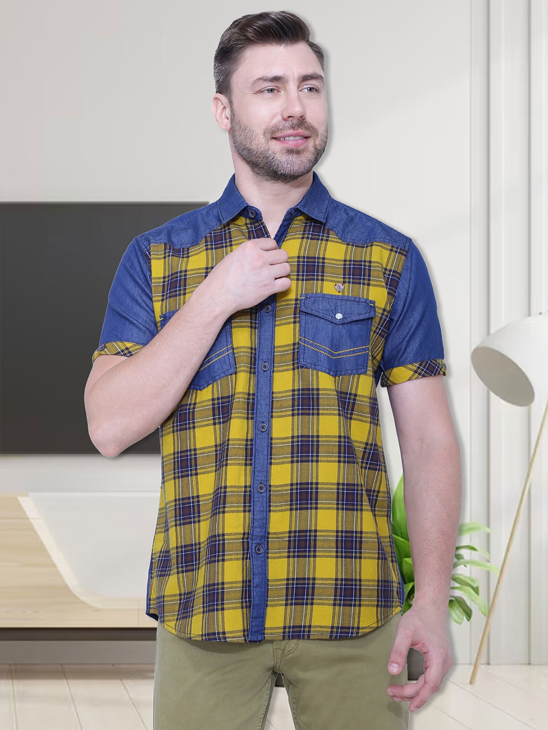 

Kuons Avenue Men Yellow Smart Slim Fit Checked Casual Shirt